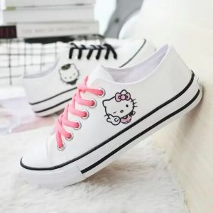 Chaussures unisexes Hello Kitty pour des câlins tout doux